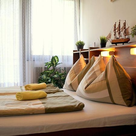 Sophie'S Guesthouse Siófok Zewnętrze zdjęcie