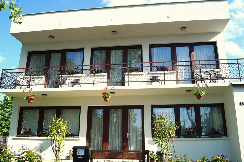 Sophie'S Guesthouse Siófok Zewnętrze zdjęcie
